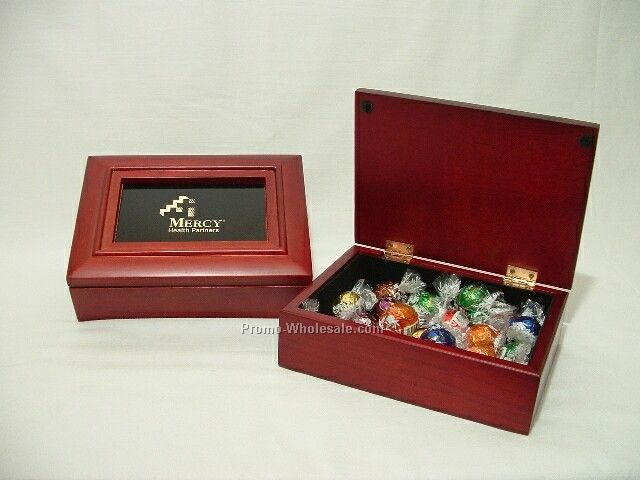 Mahogany Toned Wooden Gift Box W/ 18 Lindt Lindor Truffles