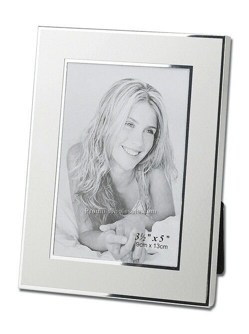 Photo Frame (Fits 5"x7")