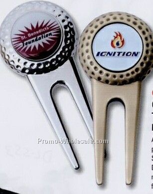 Divot Tool With Die Struck Ball Marker