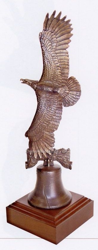 10" Proud To Be An American Eagle Sculpture Award