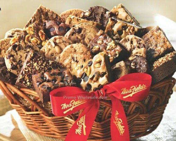 Cookies And Brownies Basket W/ 2 Dozen Cookies & 12 Brownies