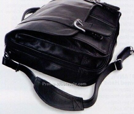 16-1/2"x5-1/2"x13" Jonathan Corey New Yorker Brief Bag