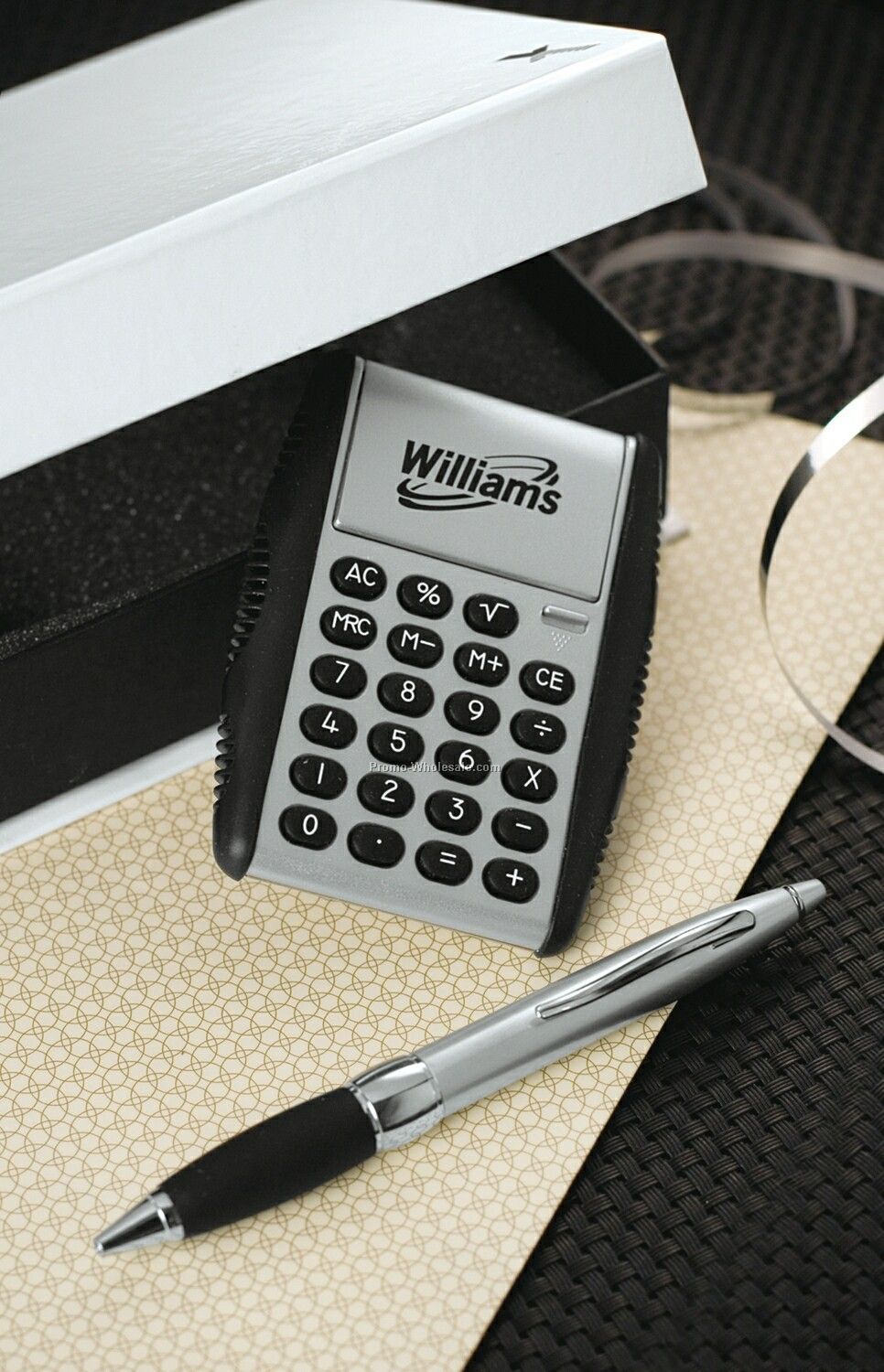 Auto Open Flipper Calculator & Retractable Metal Pen W/ Rubber Grip