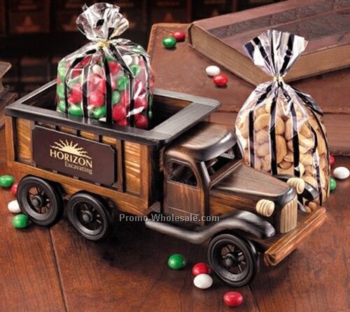 1951 Dump Truck W/Extra Fancy Jumbo Cashews & Chocolate Gourmet Mints