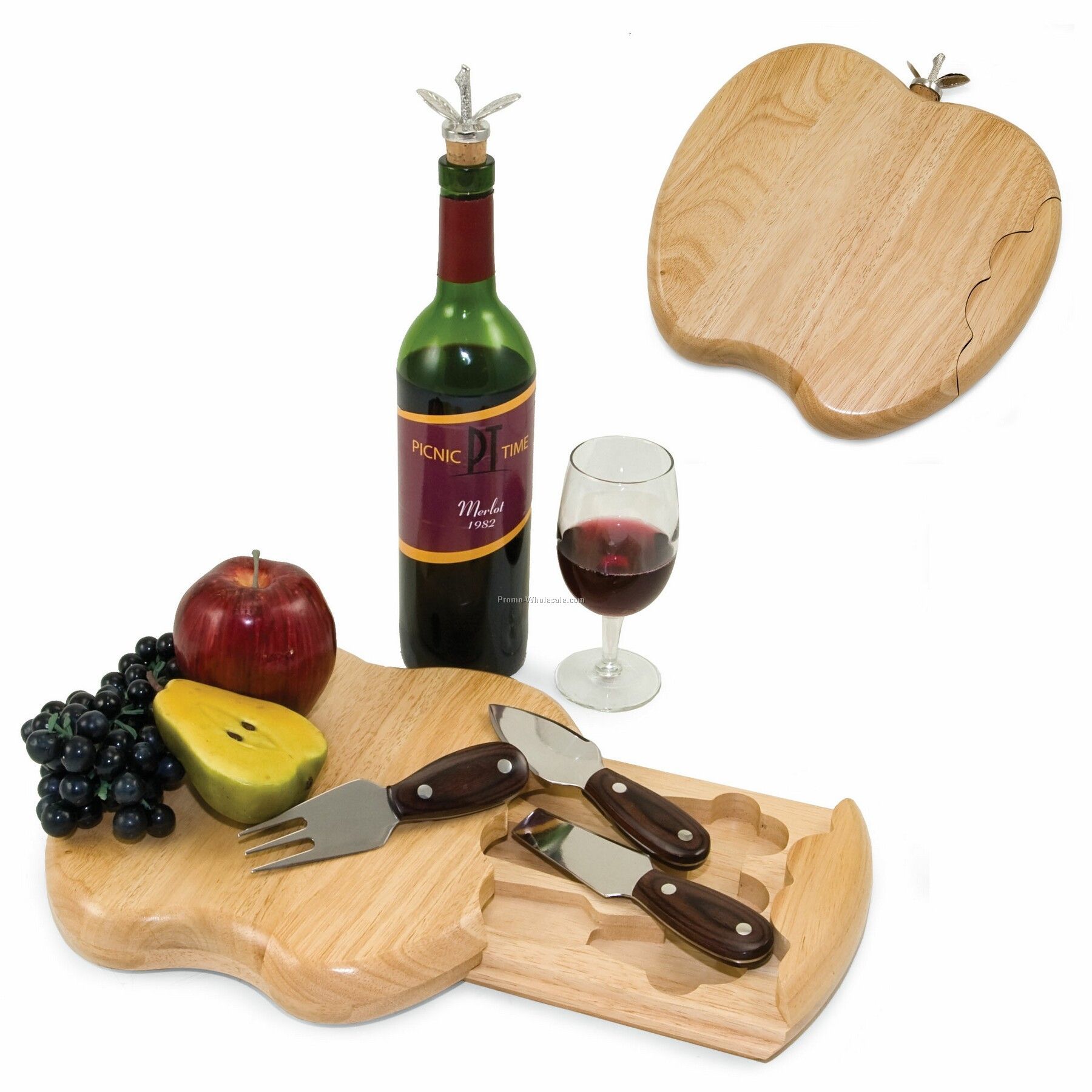 Apple-shaped Cutting Board