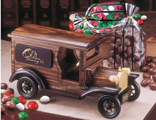 1913 Delivery Truck W/Chocolate Gourmet Mints & Chocolate Covered Almonds