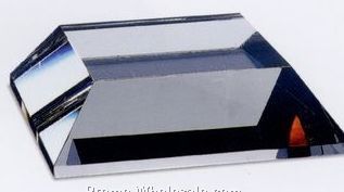 4-3/4"x1/4"x4-3/4" Four Sided Crystal Slant Base