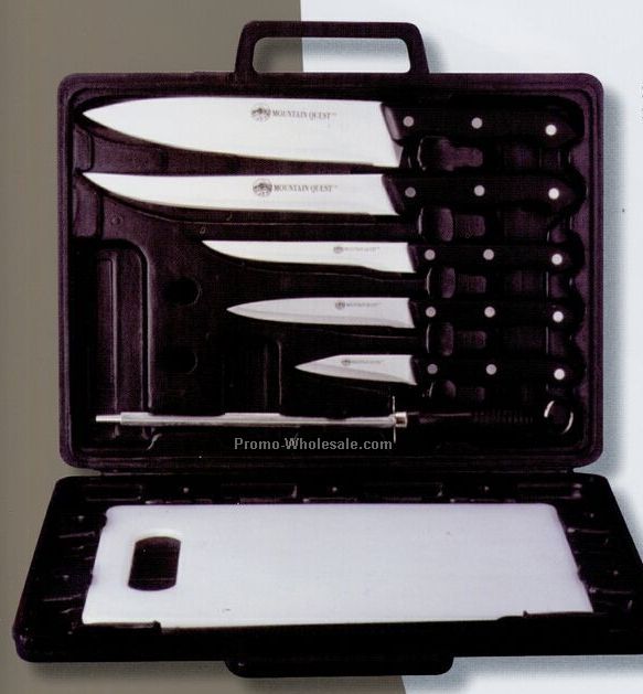 7 Piece Cutlery Set With Molded Plastic Traveling Case