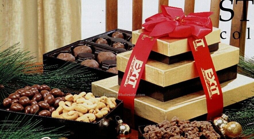 Medium Studio Collection Box W/ Chocolate Almonds & Cashews