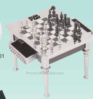 3-7/8"x4-5/8"x3-1/2" Die Cast Magnetic Chess Set (Engraved)