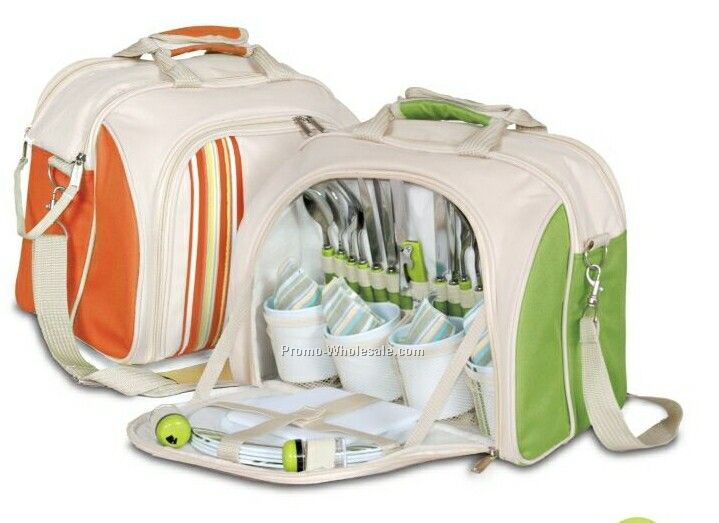 Fashionable Picnic Duffel For 4