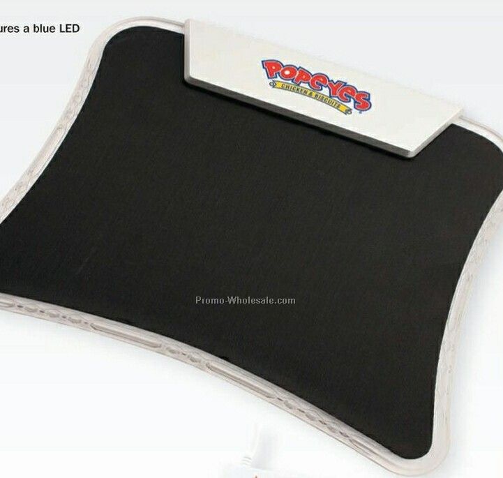 Mouse Pad W/ Built-in 4 Port High Speed USB 2.0 Hub